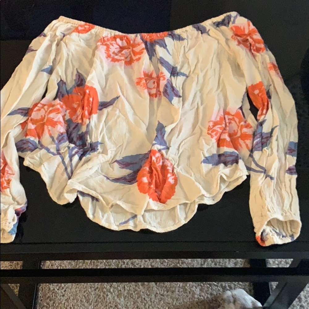 Billabong top off the shoulder